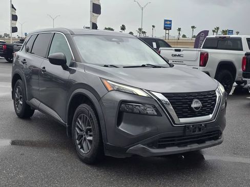 Used 2022 Nissan Rogue S FWD image 3
