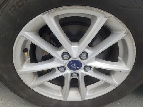 Used 2018 Ford Focus SE FWD image 31