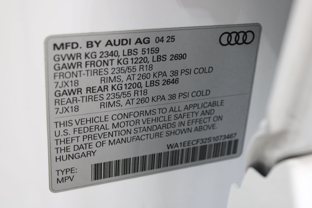 Used 2025 Audi Q3 2.0T Premium Plus AWD/4WD image 33