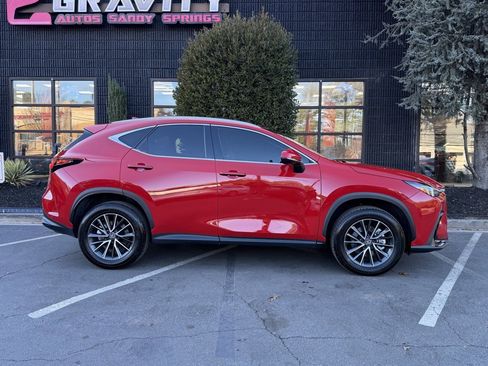 Used 2025 Lexus NX 250 FWD w/ Premium Package image 21