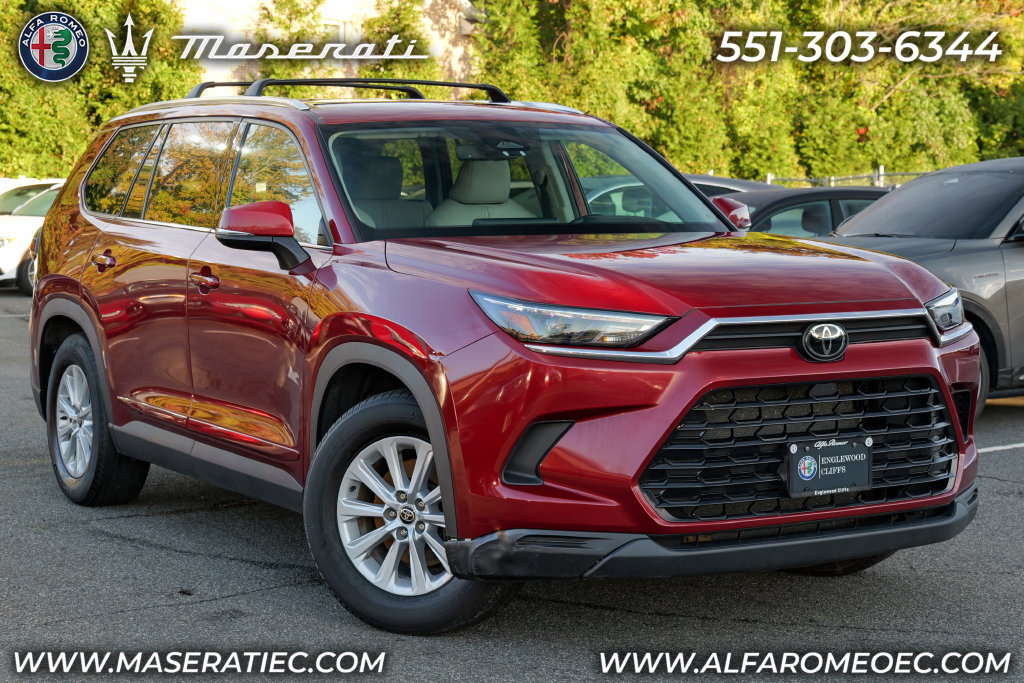 Used 2024 Toyota Grand Highlander AWD image 1