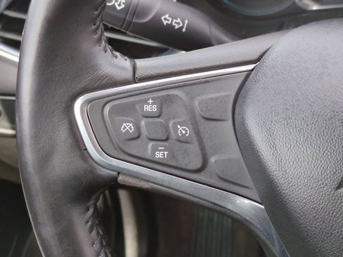 Used 2018 Chevrolet Malibu LT image 23