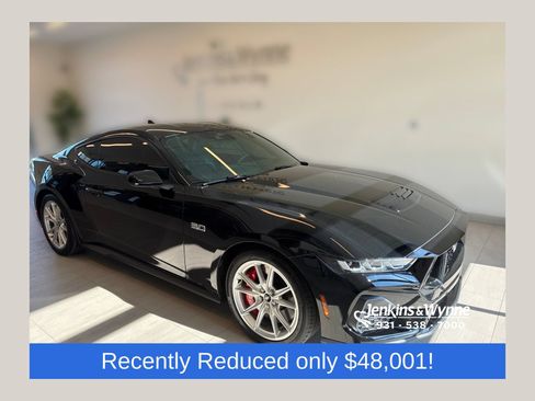 Used 2024 Ford Mustang GT Premium RWD image 1