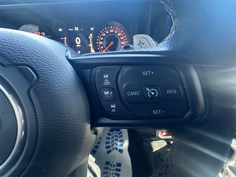 Certified 2024 Jeep Wrangler Unlimited Rubicon 392 image 30