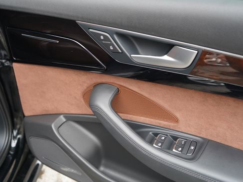 Used 2016 Audi A8 L 4.0T w/ Driver Assistance Package image 60