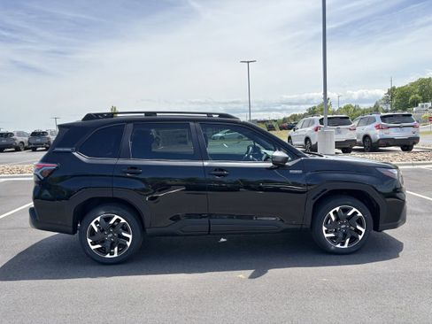 New 2026 Subaru Forester Touring AWD/4WD image 6
