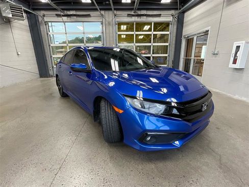 Used 2019 Honda Civic Sport image 7
