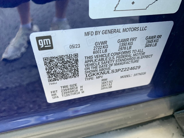 Used 2023 GMC Acadia SLT AWD/4WD image 35