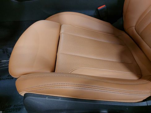 Used 2023 BMW 230i xDrive Coupe w/ Premium Package image 31