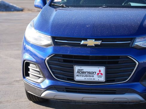 Used 2017 Chevrolet Trax LT image 9