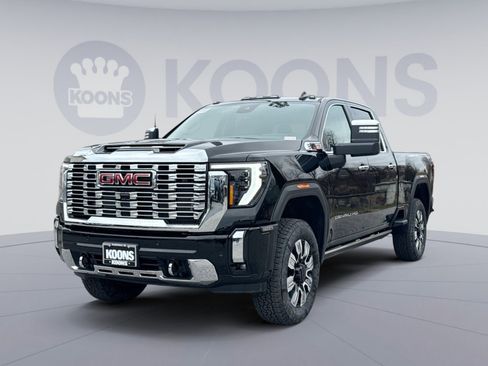 New 2026 GMC Sierra 2500 Denali w/ Technology Package image 1