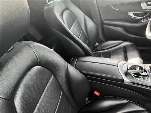 Used 2016 Mercedes-Benz C 300 4MATIC Sedan image 20
