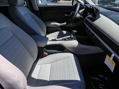 New 2026 Honda HR-V LX image 18