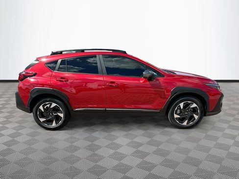 Used 2024 Subaru Crosstrek 2.5i Limited AWD/4WD image 4
