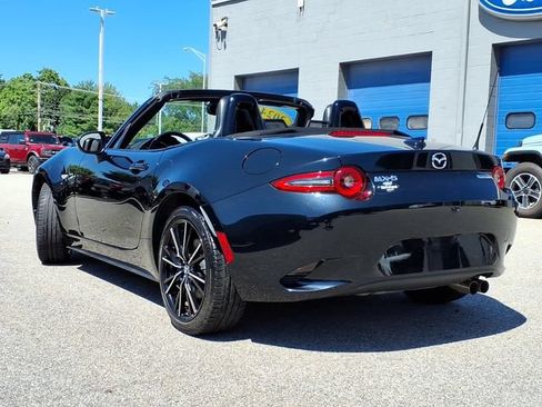 Used 2024 MAZDA MX-5 Miata Grand Touring w/ Weather Package RWD image 3