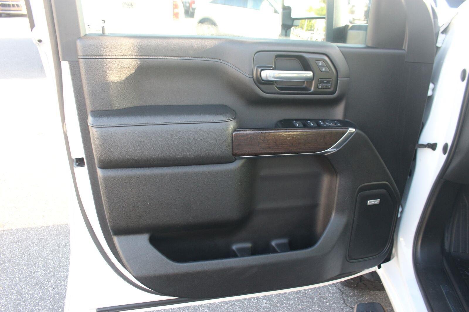Used 2022 GMC Sierra 2500 Denali AWD/4WD image 13