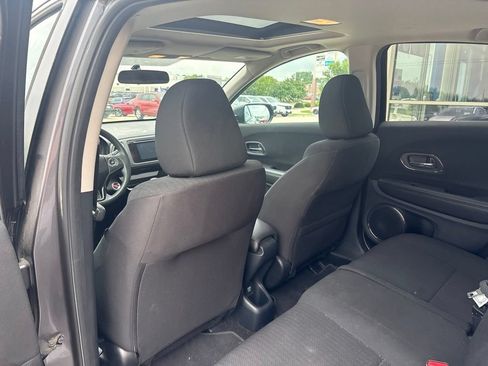 Certified 2018 Honda HR-V EX image 31