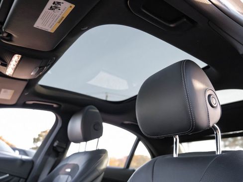 Used 2018 Mercedes-Benz E 43 AMG 4MATIC Sedan image 23