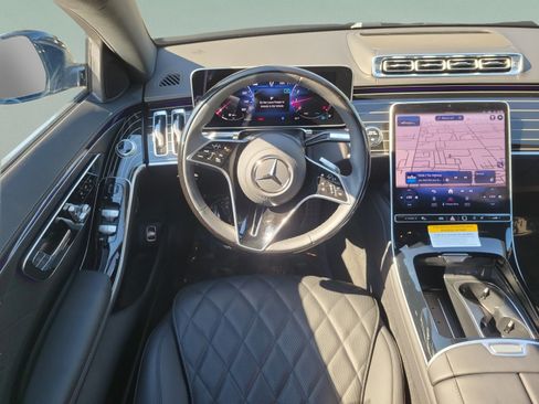Used 2025 Mercedes-Benz S 580 4MATIC Sedan image 16