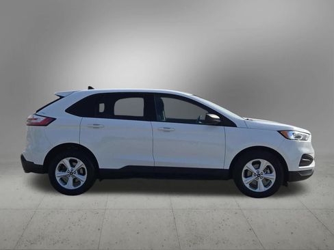 Used 2020 Ford Edge SE FWD image 7