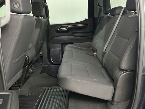 Used 2023 Chevrolet Silverado 1500 LT image 28