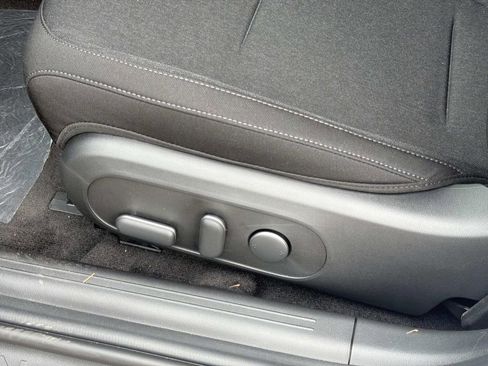 New 2025 Hyundai Ioniq 6 SE image 21