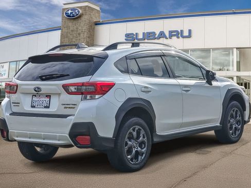 Used 2021 Subaru Crosstrek 2.5i Sport w/ Moonroof Package image 3