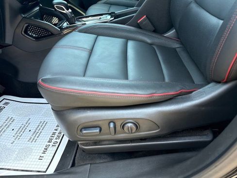 Used 2024 Chevrolet TrailBlazer RS image 16