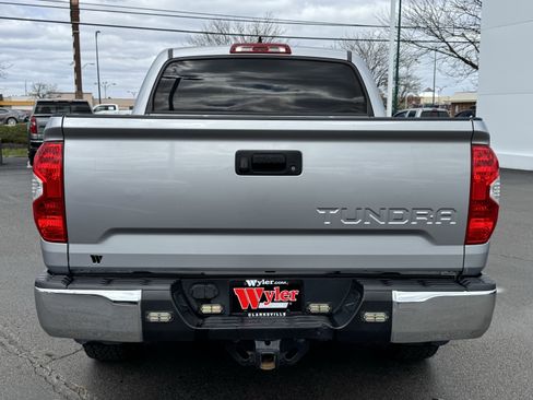 Used 2021 Toyota Tundra Limited w/ TRD Off-Road Package image 20