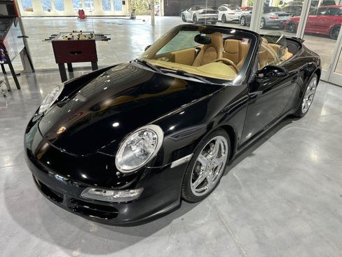 Used 2007 Porsche 911 Cabriolet image 1