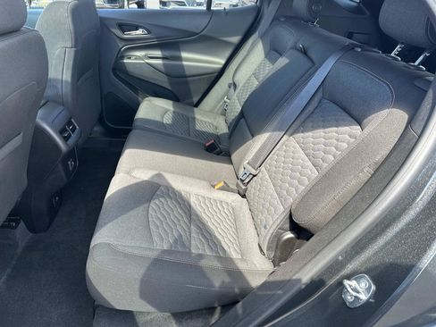 Certified 2019 Chevrolet Equinox LT w/ Sun & Navigation Package FWD image 11