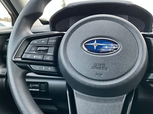 Used 2025 Subaru Crosstrek 2.0i Premium image 23