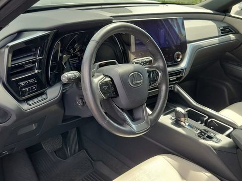Used 2024 Lexus TX 350 FWD w/ Captains Chair Package image 8