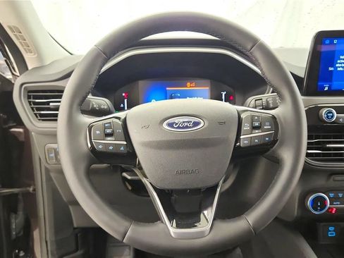 Used 2023 Ford Escape Active AWD/4WD image 32