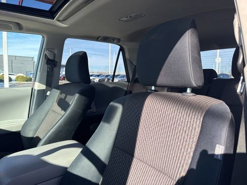 Used 2011 Toyota 4Runner SR5 image 11