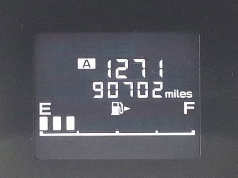 Used 2019 Subaru Crosstrek 2.0i image 22