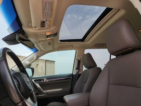 Used 2021 Lexus GX 460 Premium image 12