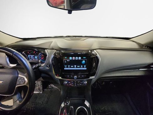 Used 2019 Chevrolet Traverse LT w/ LPO, Floor Liner Package AWD/4WD image 23