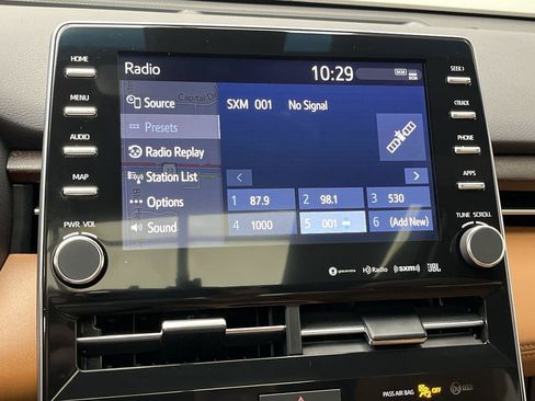 Used 2020 Toyota Avalon Limited w/ Advanced Safety Package FWD image 19