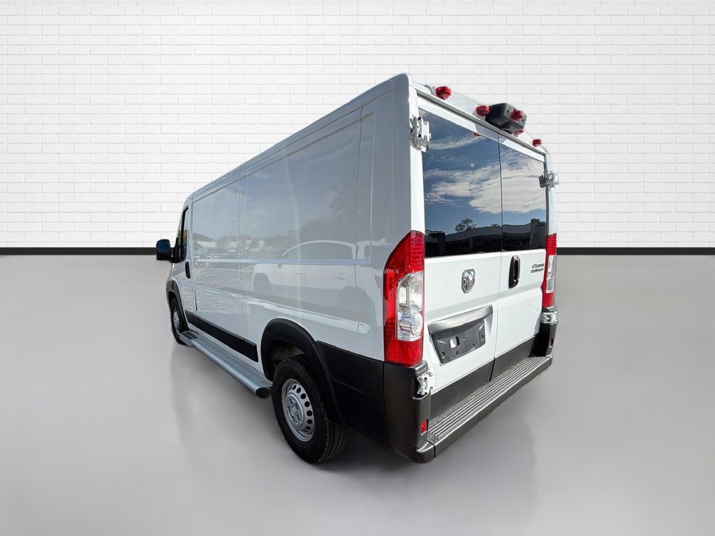 Used 2025 RAM ProMaster 2500 w/ U-Haul Equipment Group FWD image 6