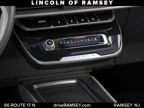 New 2026 Lincoln Corsair Premiere AWD/4WD image 16