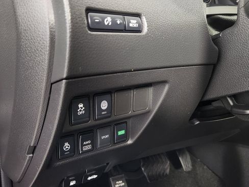 Used 2021 Nissan Rogue Sport SV AWD/4WD image 22