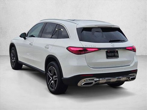 Certified 2026 Mercedes-Benz GLC 300 image 7