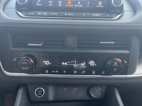 Certified 2023 Nissan Rogue SV w/ SV Premium B Package image 20