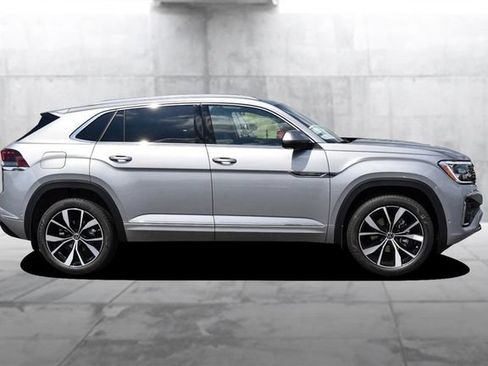 New 2026 Volkswagen Atlas Cross Sport SEL Premium R-Line AWD/4WD image 5