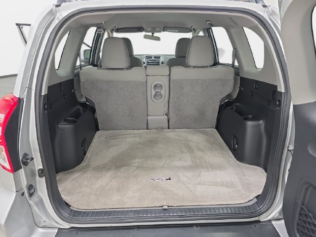 Used 2012 Toyota RAV4 4WD w/ Value Pkg image 32