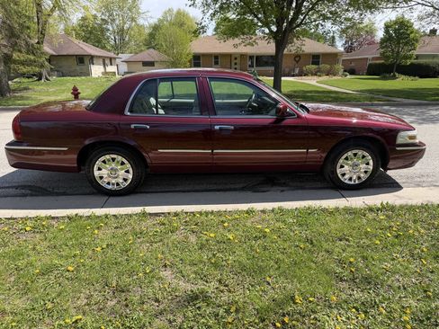 Used 2006 Mercury Grand Marquis GS RWD image 6