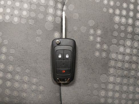 Used 2017 Chevrolet Sonic LT image 32