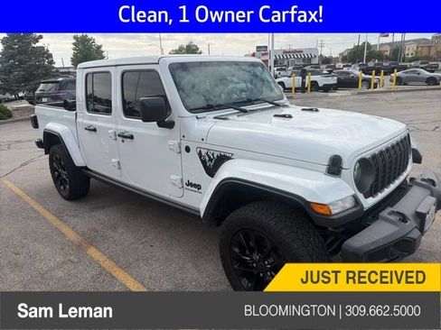 Used 2024 Jeep Gladiator Sport AWD/4WD image 1