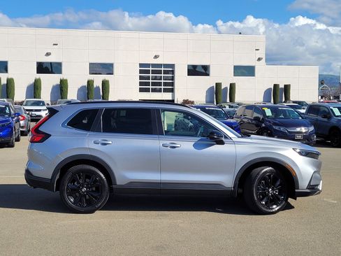 Certified 2023 Honda CR-V Sport Touring image 4